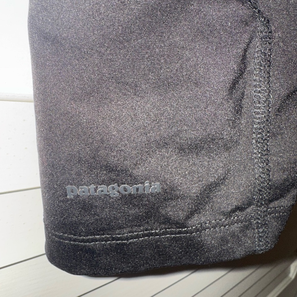 Patagonia Black tank - Picture 6 of 8